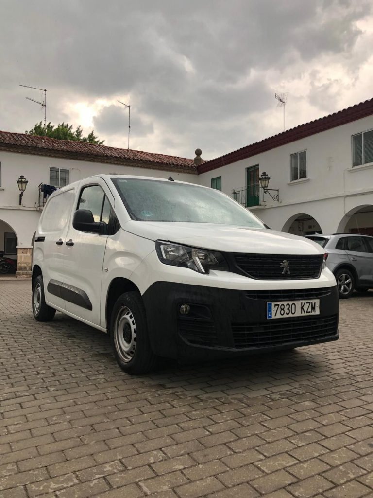 Peugeot Partner 2019 1.6 BlueHDi 100 CV - Autos del norte Bilbao